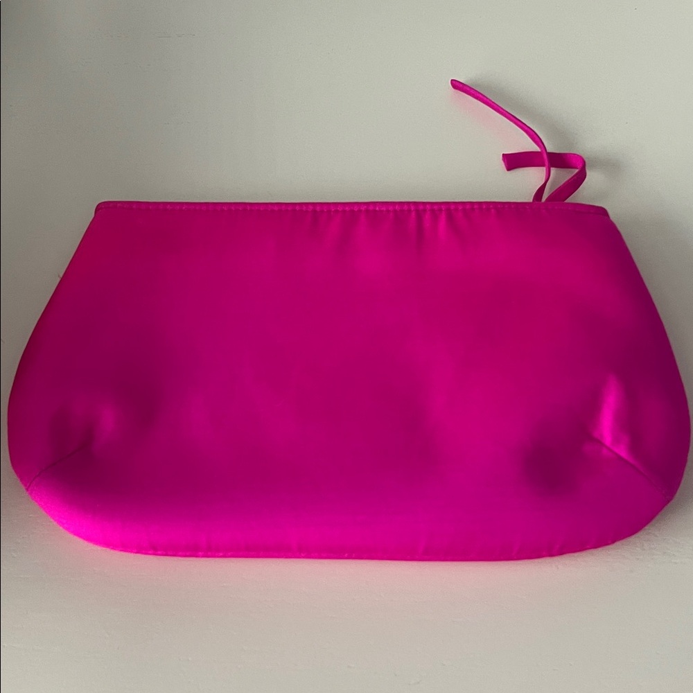 Shiraleah  hot pink silk shell clutch purse - Picture 2 of 3